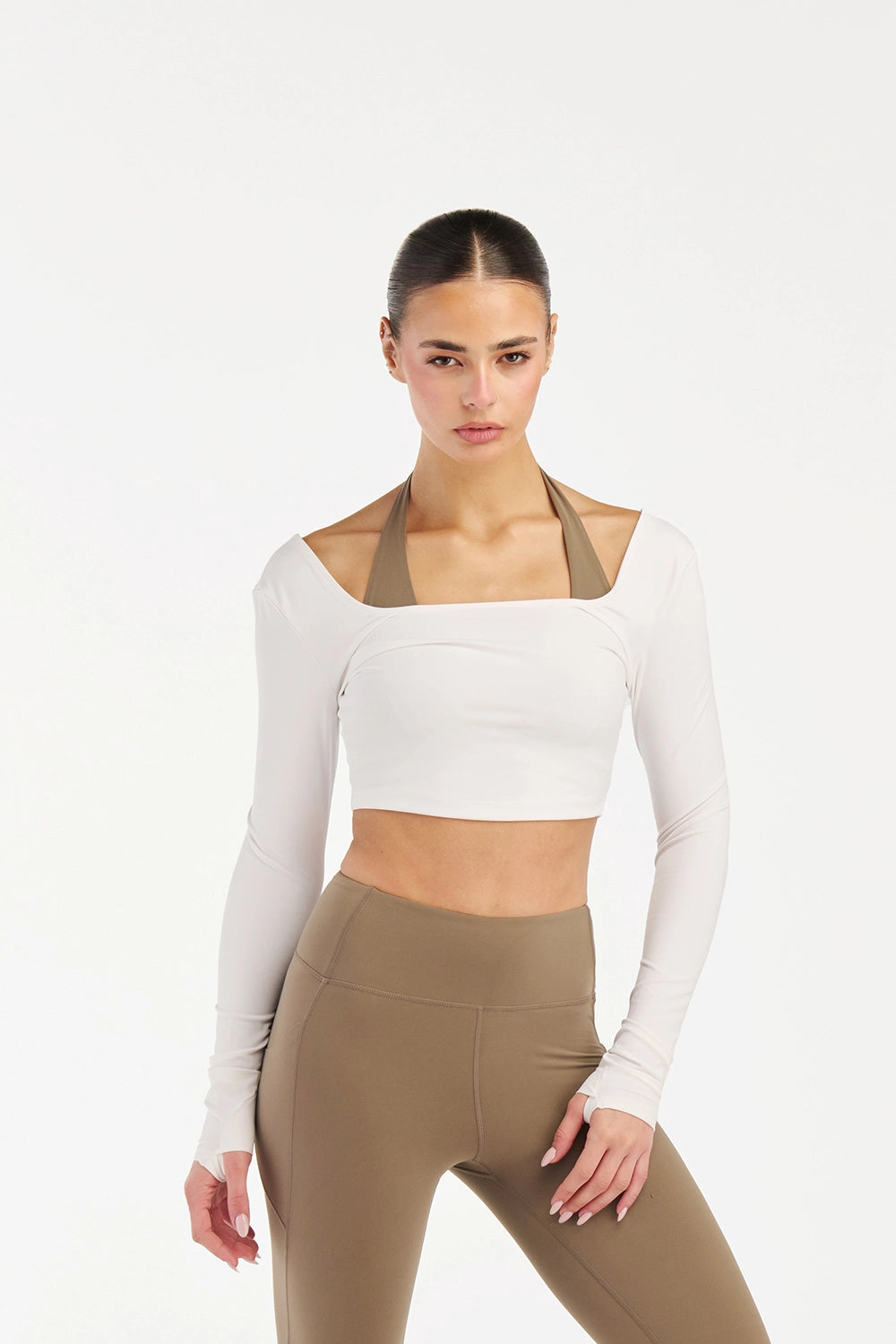 Cream white femme scoop long sleeves top women soft fabric - UNIX | توب فام سكوب أبيض كريمي بأكمام طويلة للنساء بقماش ناعم - UNIX