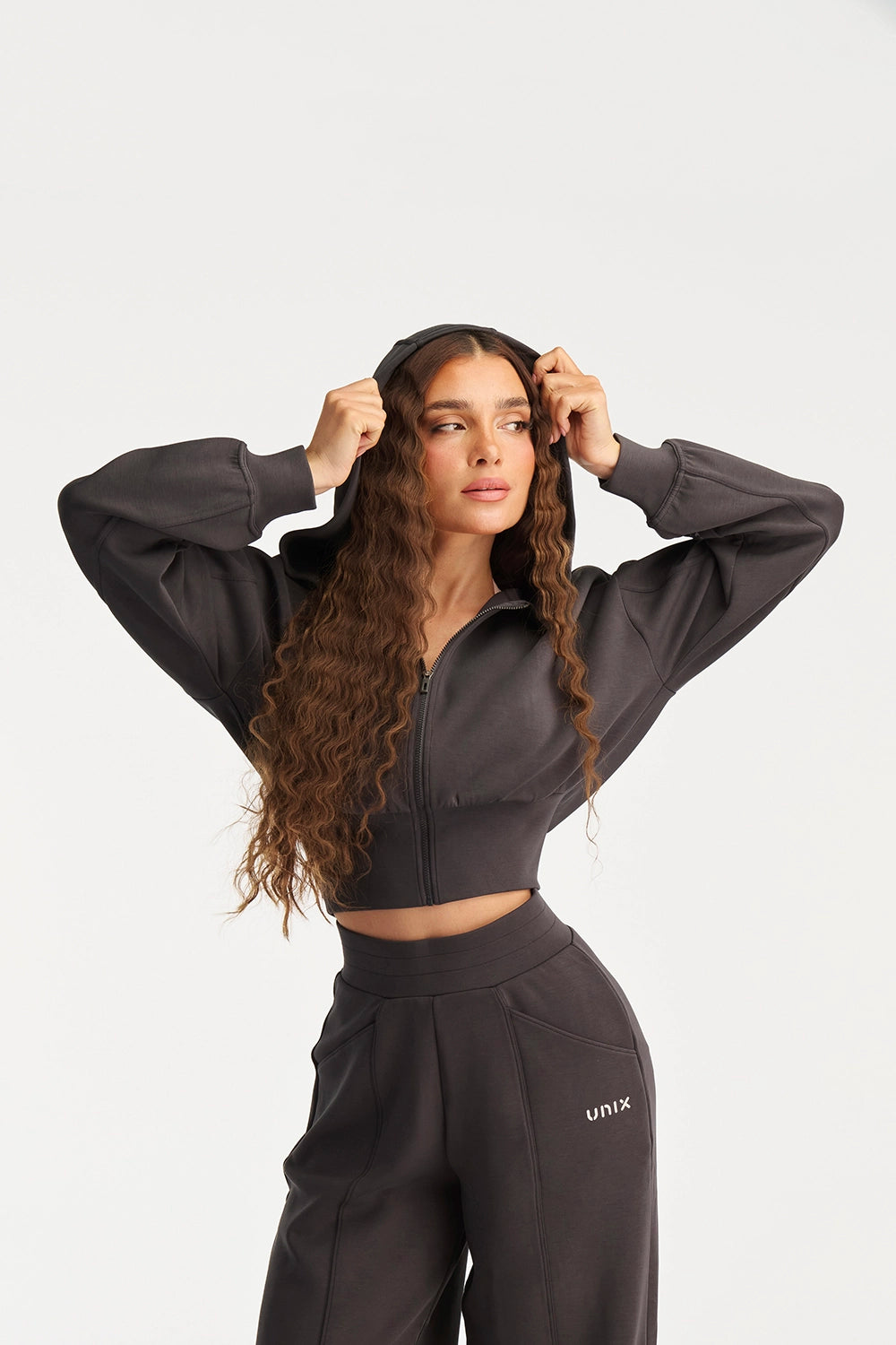 Grey hoodie women cropped fit modern silhouette activewear - UNIX | هودي نسائي رمادي بقصة كروب عصرية أكتيف وير أنيق - UNIX