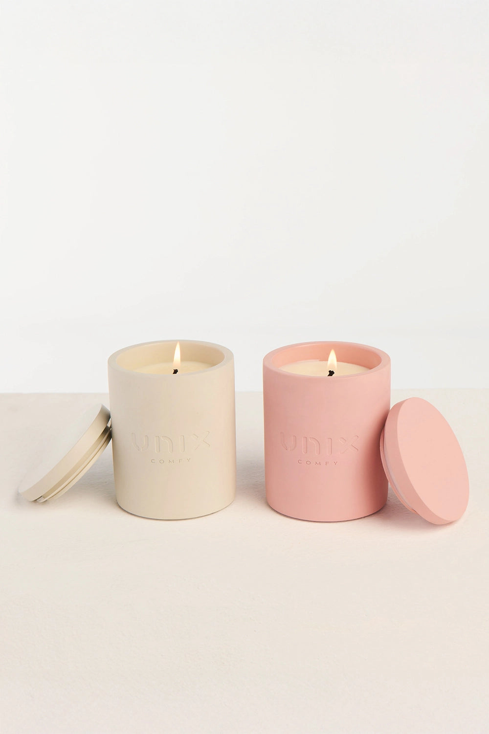 Amalfi candle styled lifestyle photo premium UNIX home accessory - UNIX | شمعة أمالفي بأسلوب لايف ستايل إكسسوار منزلي فاخر UNIX - UNIX