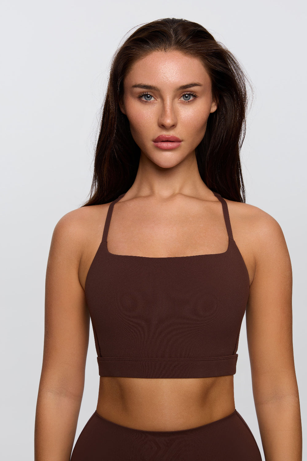 Chocolate sports bra women back view supportive activewear - UNIX | سبورت برا نسائي بلون الشيكولاتة من الخلف داعم للإطلالات الرياضية - UNIX