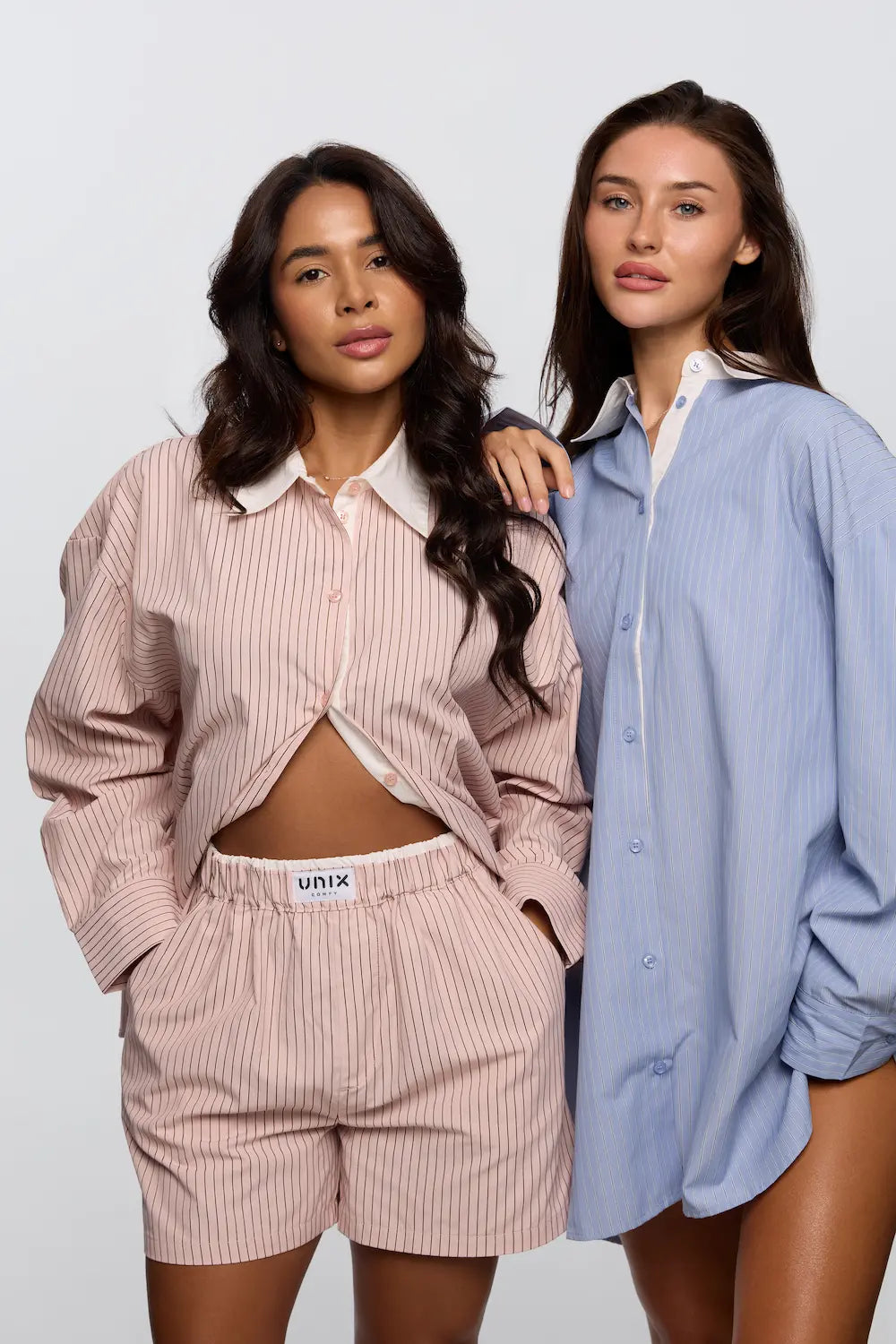 Women lounge shirts styling mix outfit striped casual look - UNIX | تنسيق قمصان نسائية مريحة مخططة بإطلالة كاجوال عصرية ومميزة