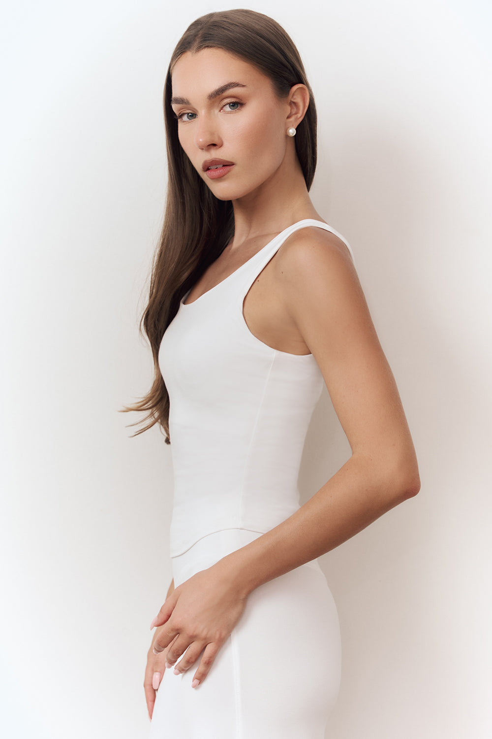 Bamboo tank top women deep armholes ease of movement - UNIX | تانك توب بامبو نسائي بفتحات أذرع عميقة لسهولة الحركة - UNIX