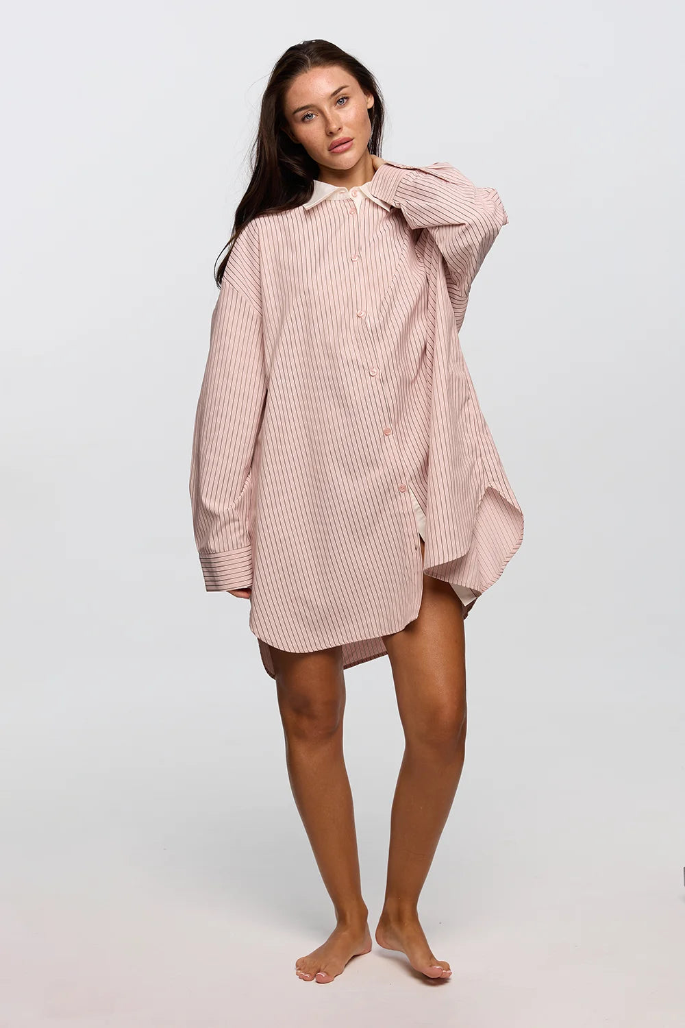 Whip pink boyfriend shirt back view women loose elegant fit - UNIX | قميص بويفريند بينك نسائي من الخلف بقصة واسعة أنيقة ومريحة - UNIX
