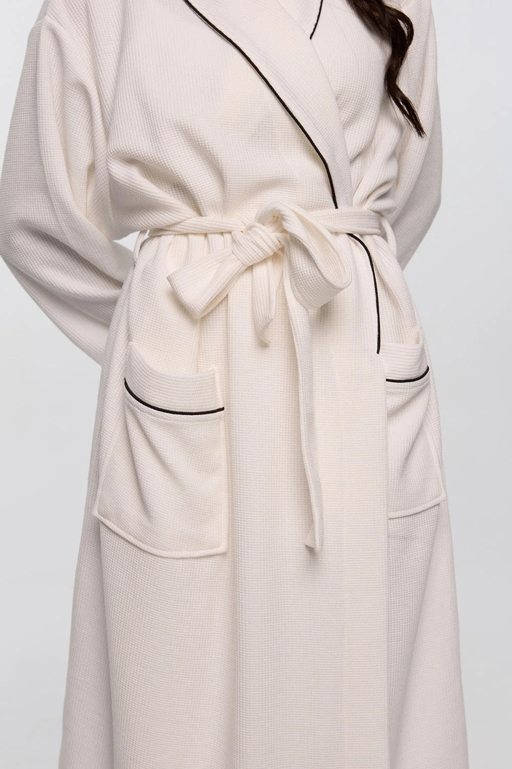 Soft white robe women back view loose fit luxury home wear - UNIX | روب نسائي أبيض ناعم من الخلف بقصة واسعة ملابس منزلية فاخرة - UNIX