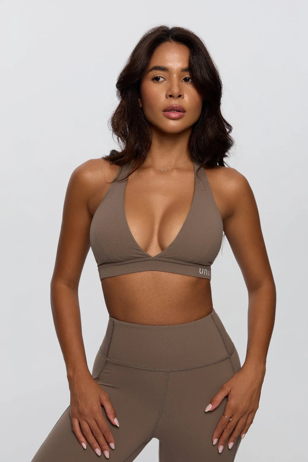 Toffee brown curve enhance bra top women halter sports bra - UNIX | توب برا نسائي توفي حلتر يبرز القوام سبورت برا فاخر وأنثوي - UNIX
