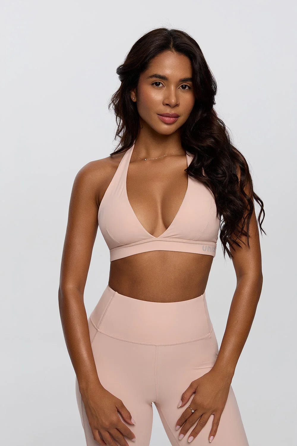 Whip pink curve enhance bra top women halter style feminine - UNIX | توب برا نسائي بينك حلتر يبرز القوام بتصميم أنثوي وأنيق - UNIX