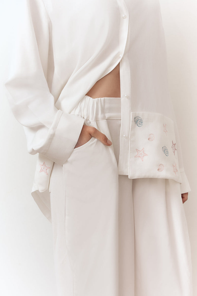 Pearla linen set women delicate marine embroidery detail - UNIX | طقم كتان بيرلا نسائي بتطريز بحري رقيق - UNIX