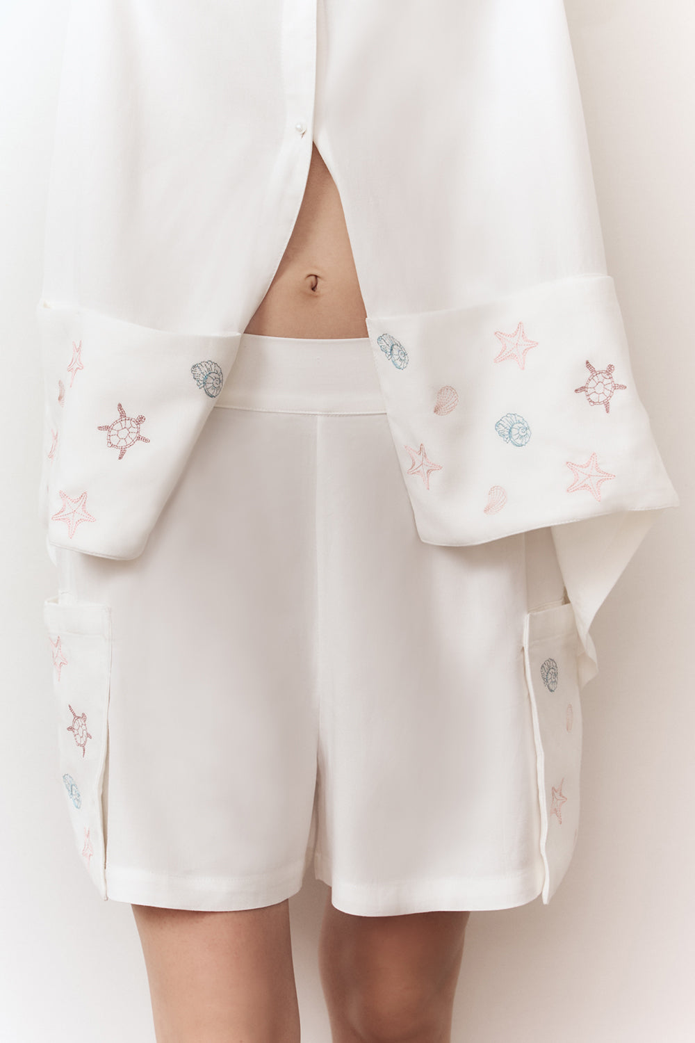 Pearl linen cotton shorts women elastic waist flat front - UNIX | شورت كتان وقطن نسائي بخصر مطاطي وواجهة أمامية مسطّحة - UNIX
