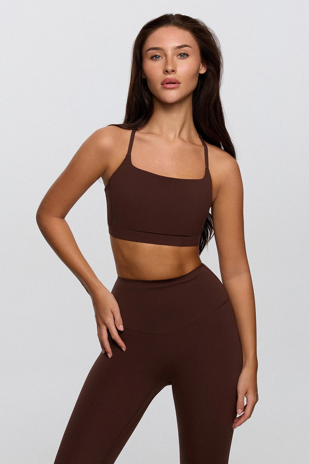 Sculpting sports bra women chocolate - UNIX | سبورت برا نسائي بني شيكولاتة — توب رياضي Sculpting من UNIX